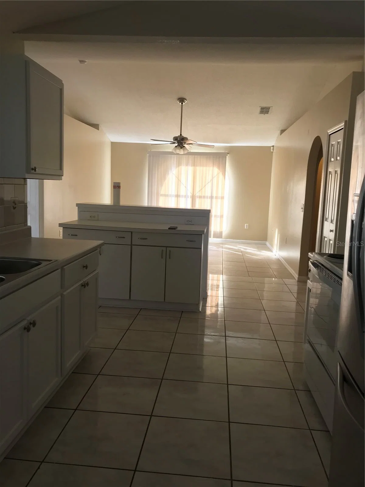 3230 WINDMILL POINT 4