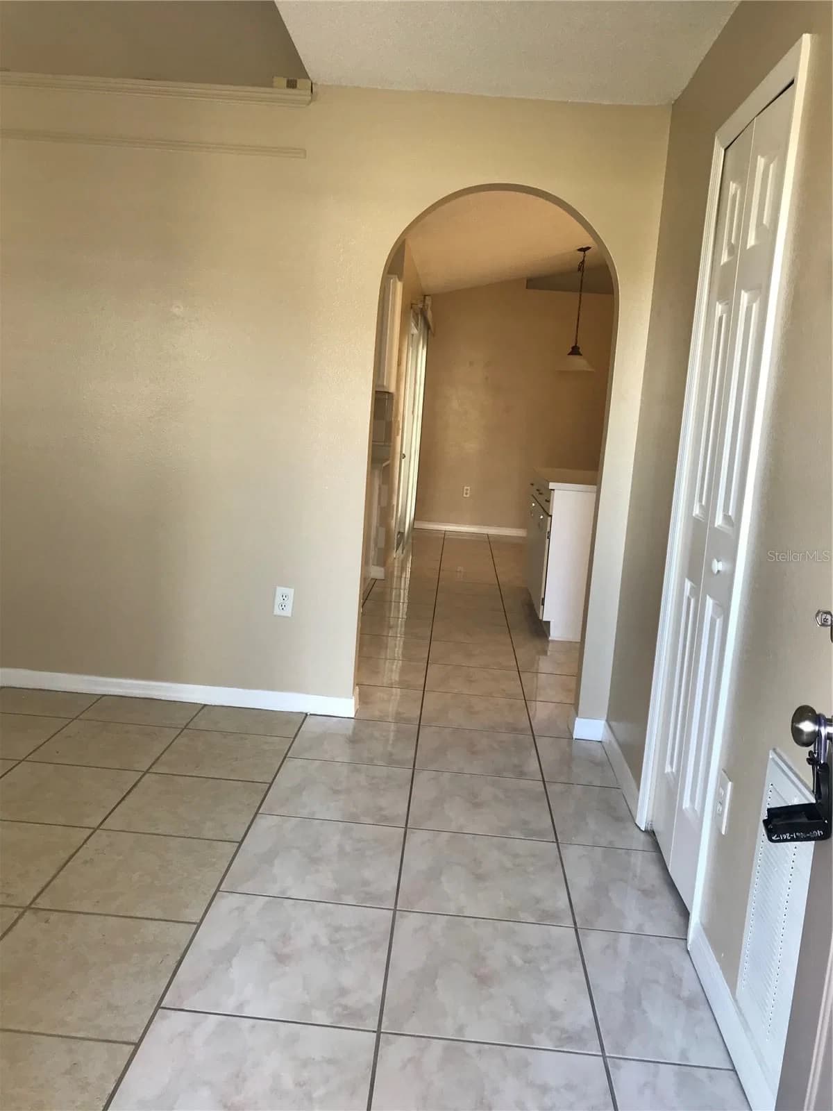 3230 WINDMILL POINT 5