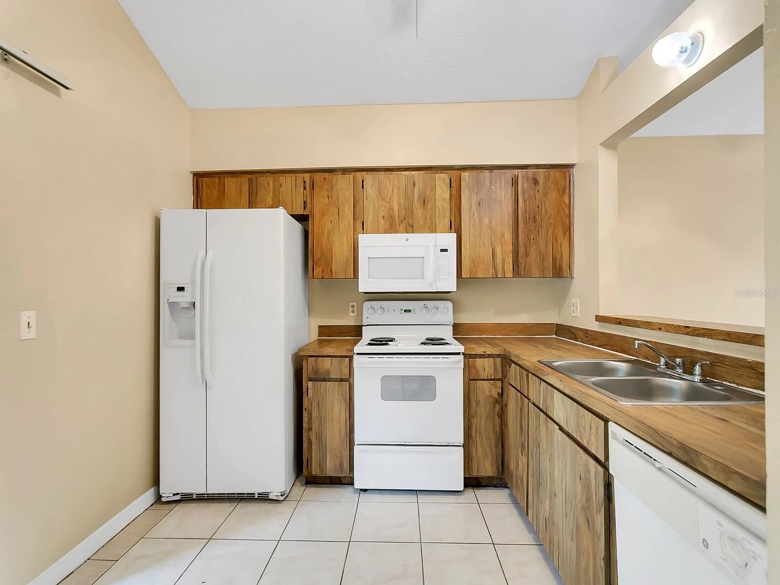 10425 RIVA RIDGE 5