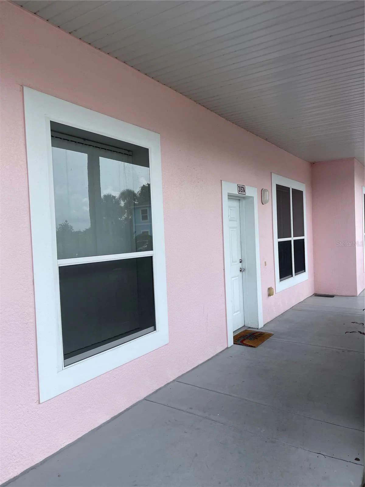 3157 SUN LAKE 4