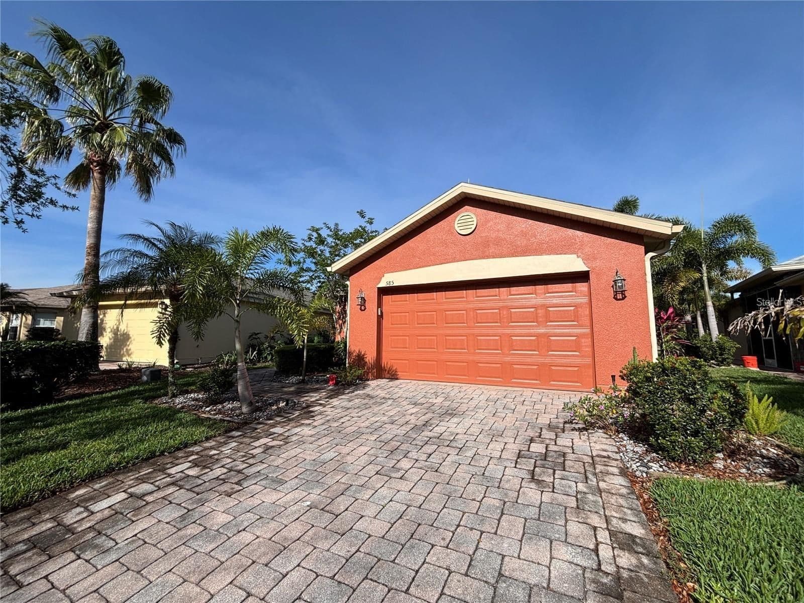585 GRAND CANAL, Poinciana, FL 34759