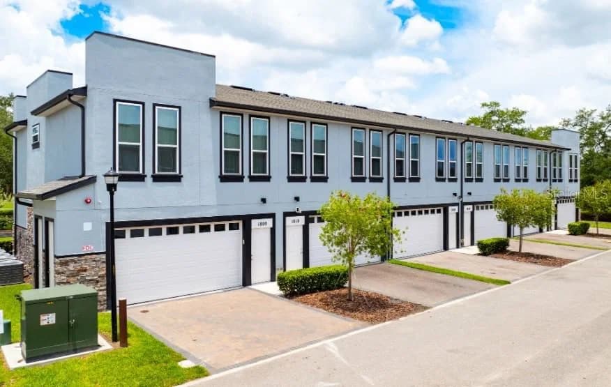 2116 BROOME 2
