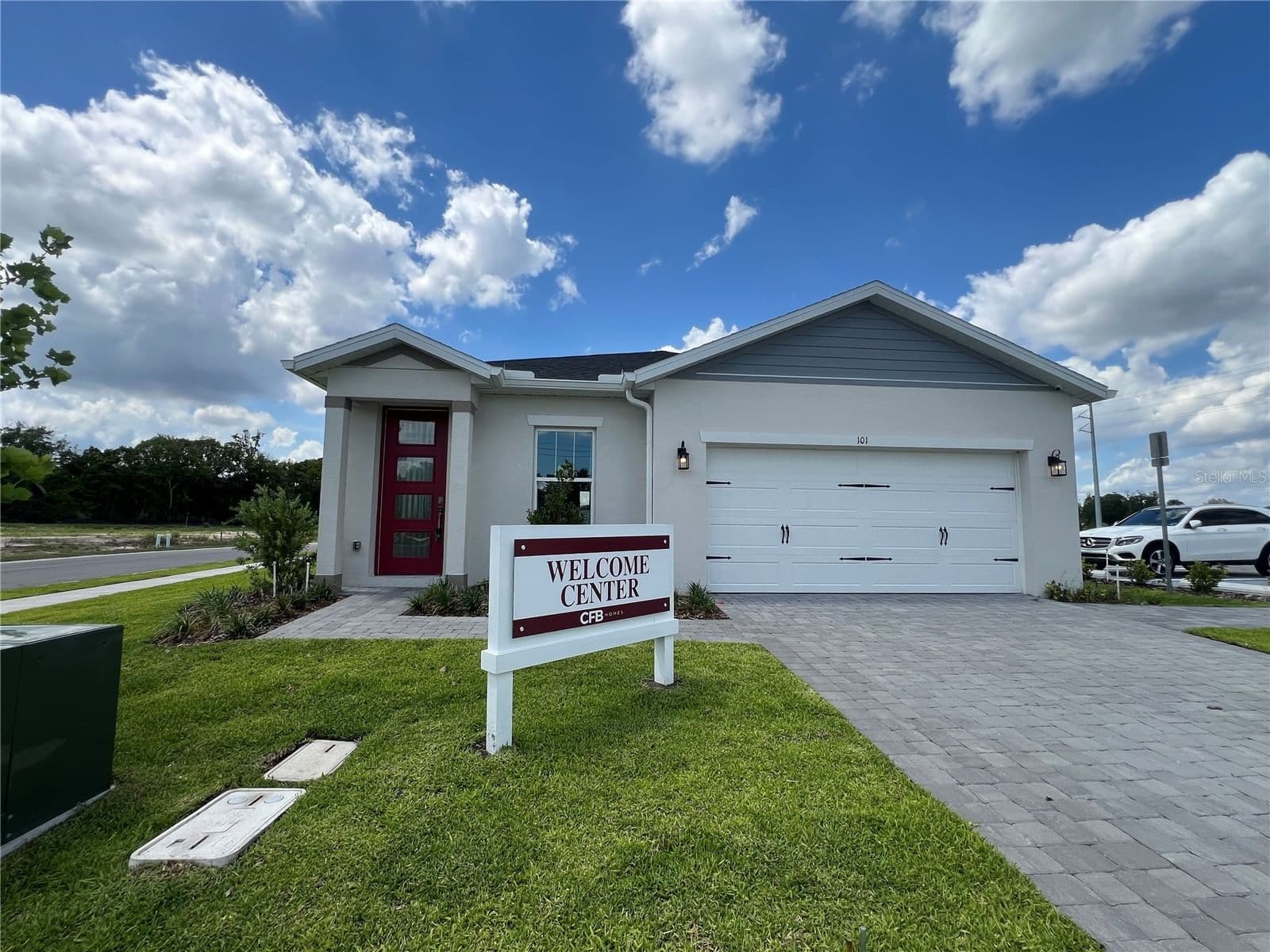 101 ELENA LAVIN, Orlando, FL 32807