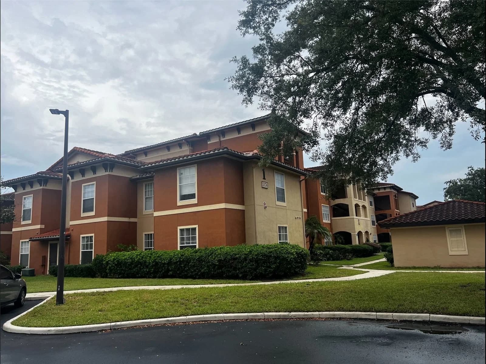5578 METROWEST, Orlando, FL 32811
