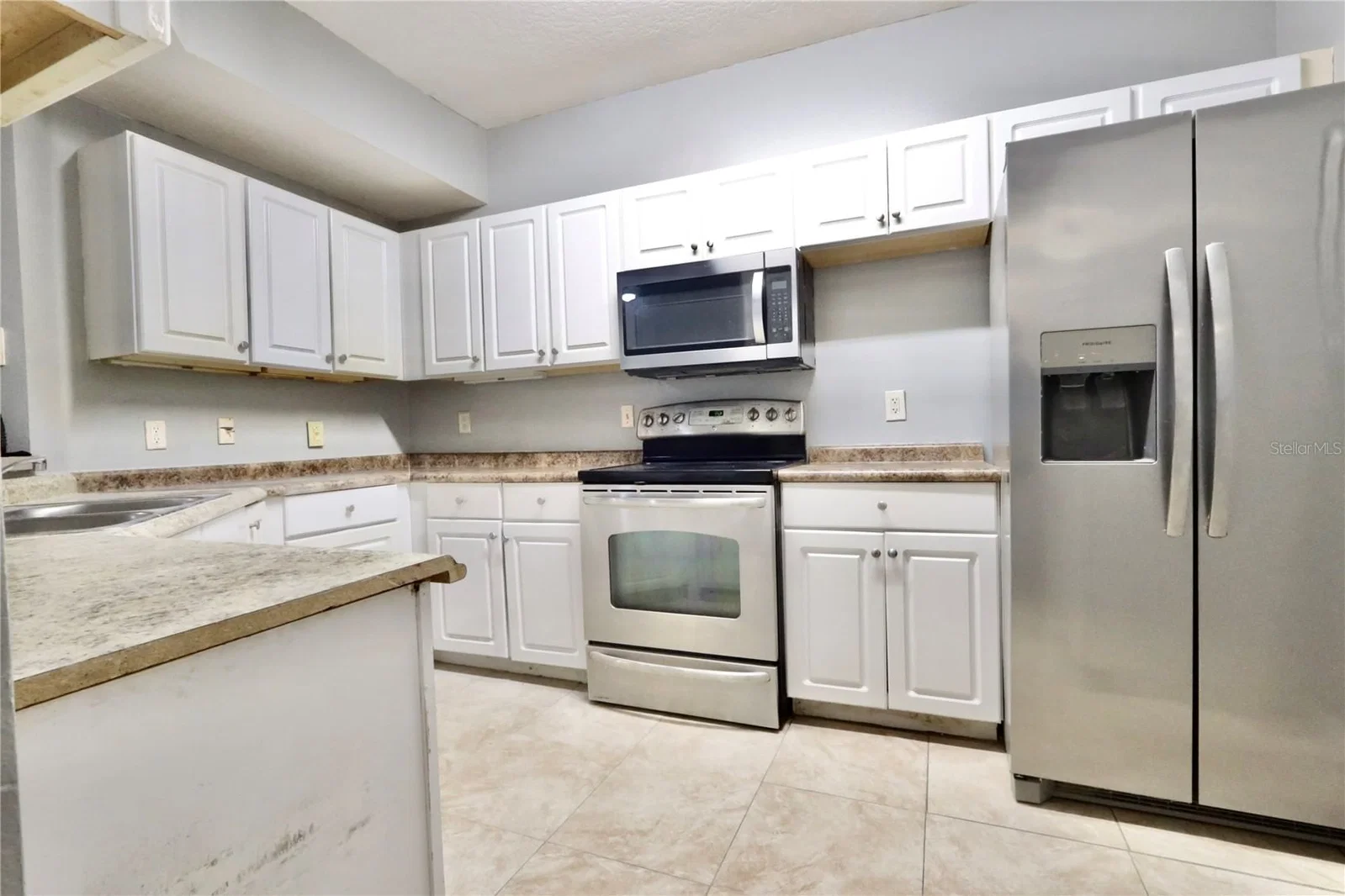 5578 METROWEST 2