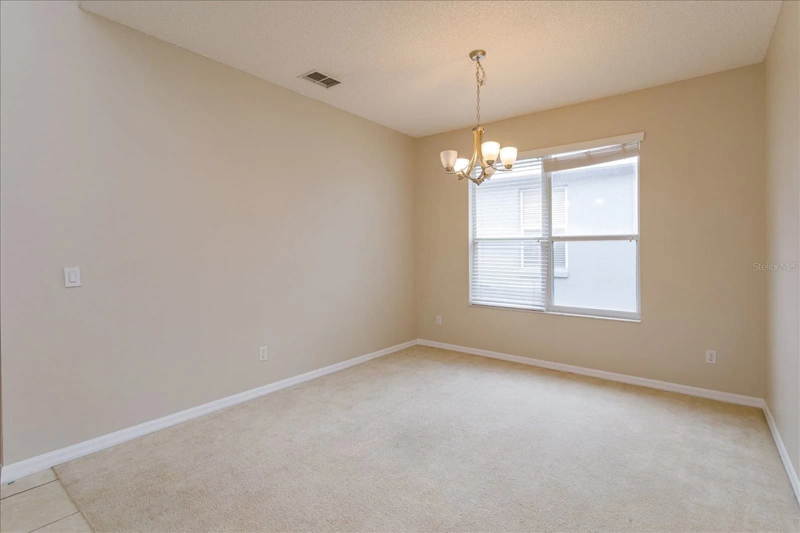 5537 BURLWOOD 4