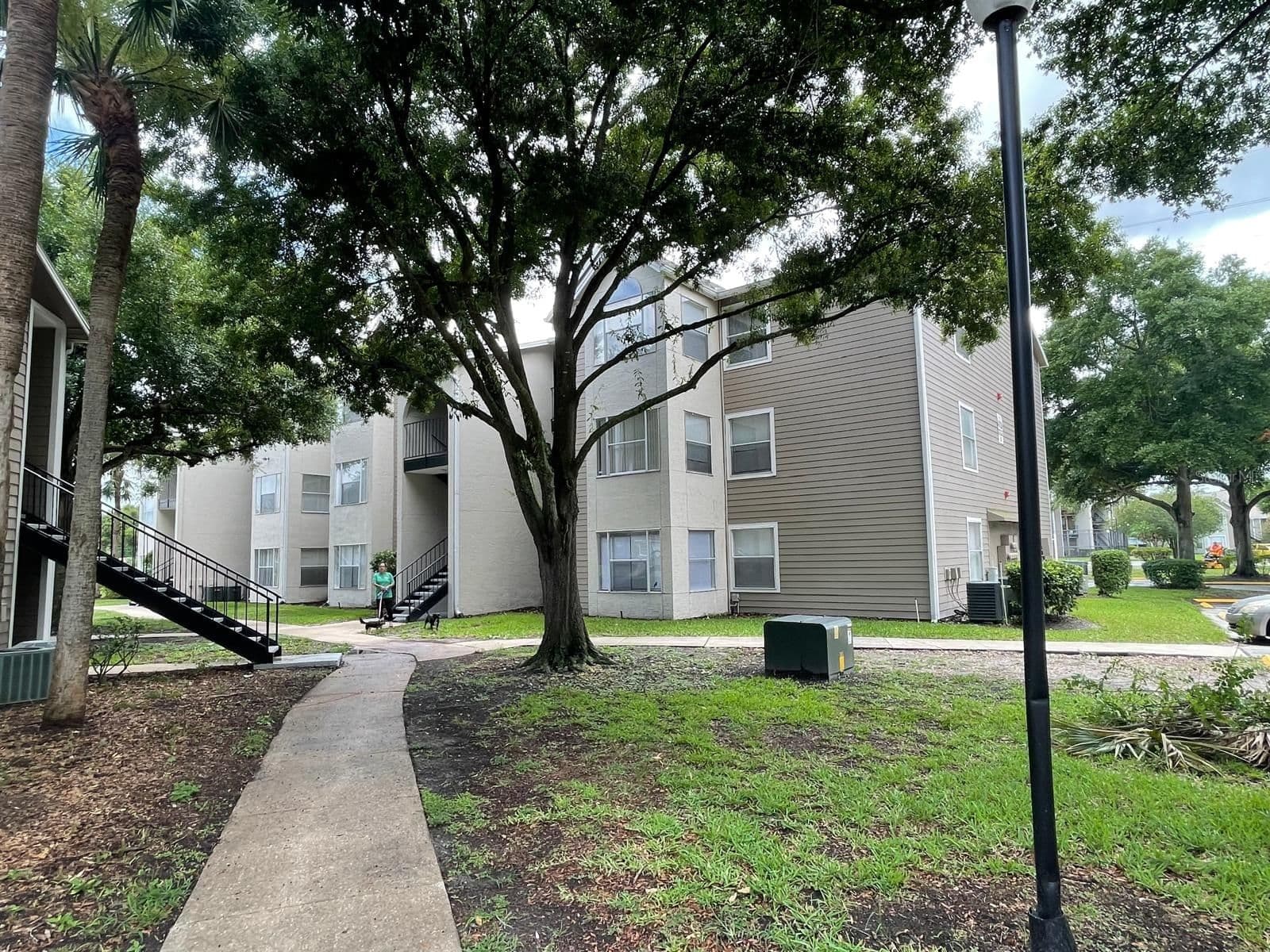 4708 WALDEN, Orlando, FL 32811