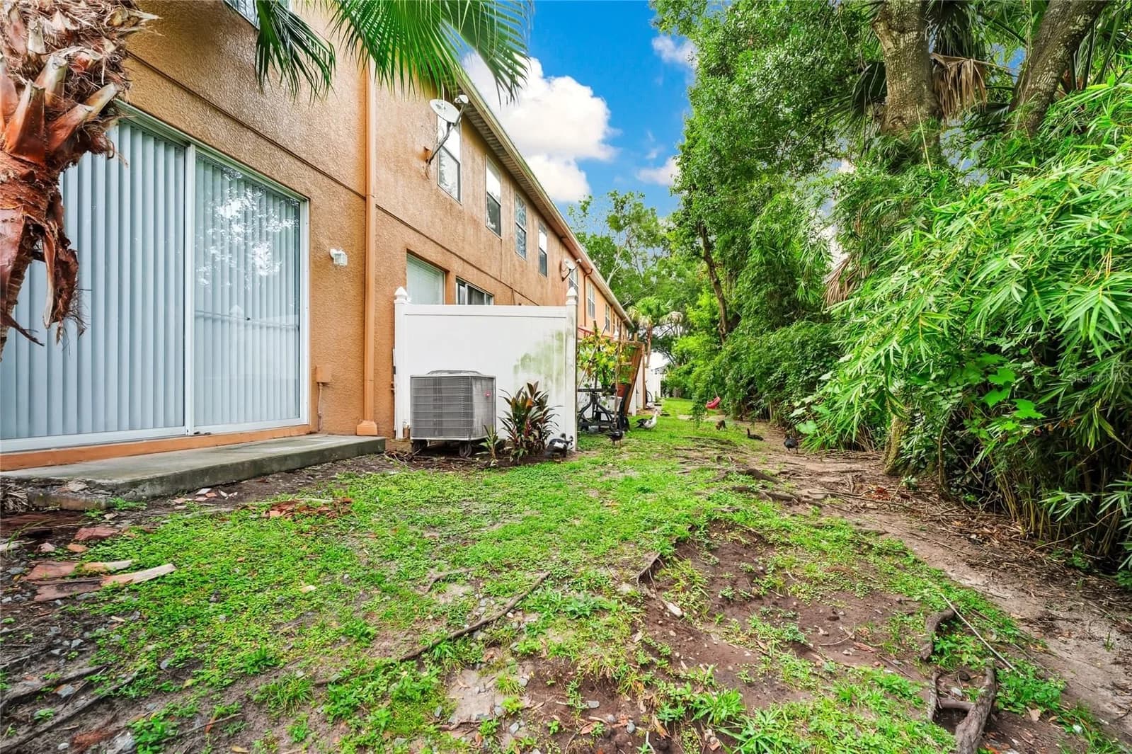 5266 PARADISE CAY 3