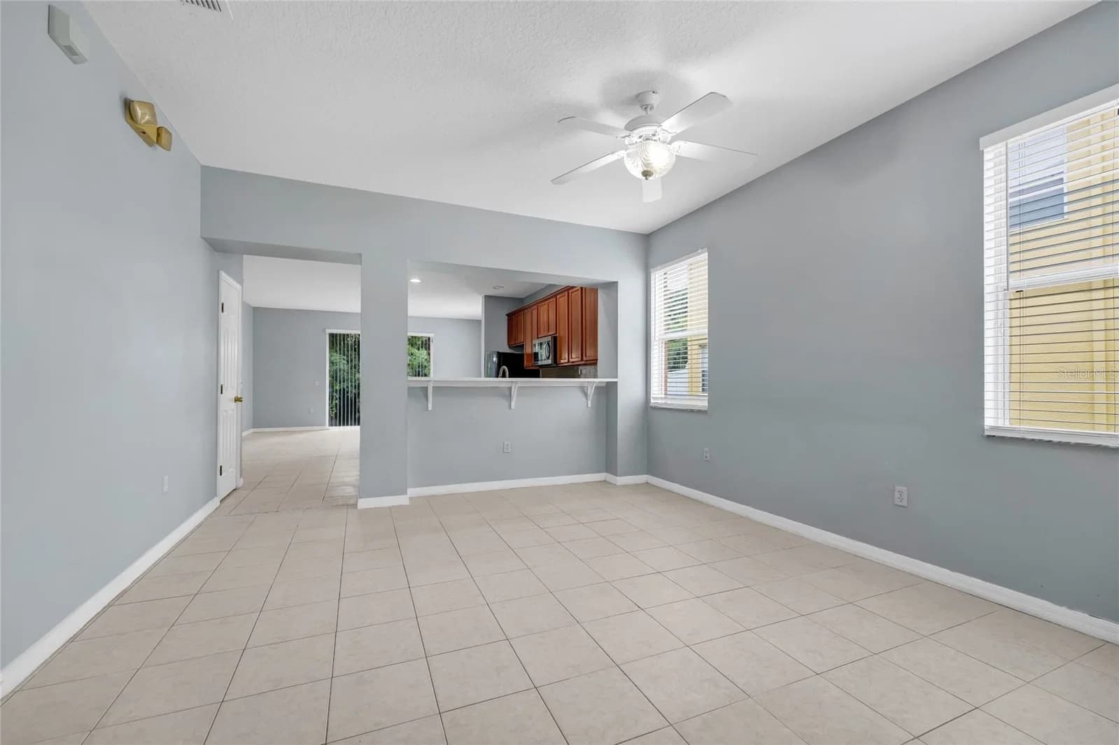 5266 PARADISE CAY 5