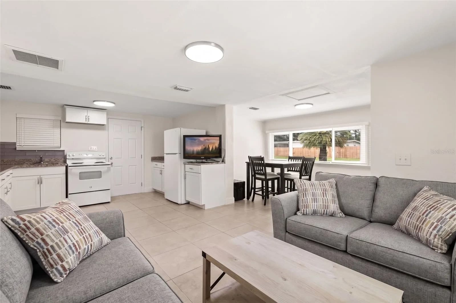 2280 NORWELL 5