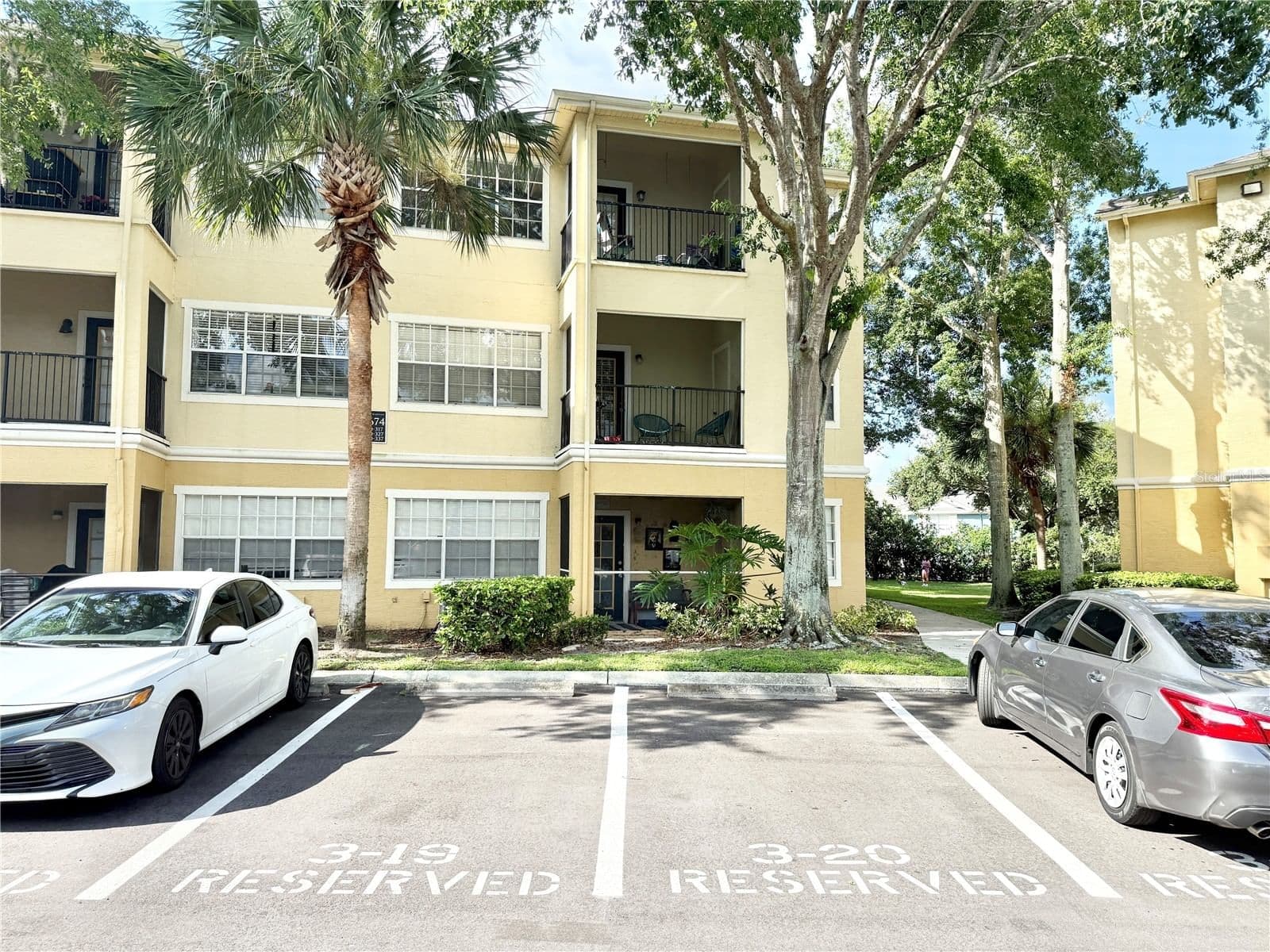 2674 ROBERT TRENT JONES, Orlando, FL 32835