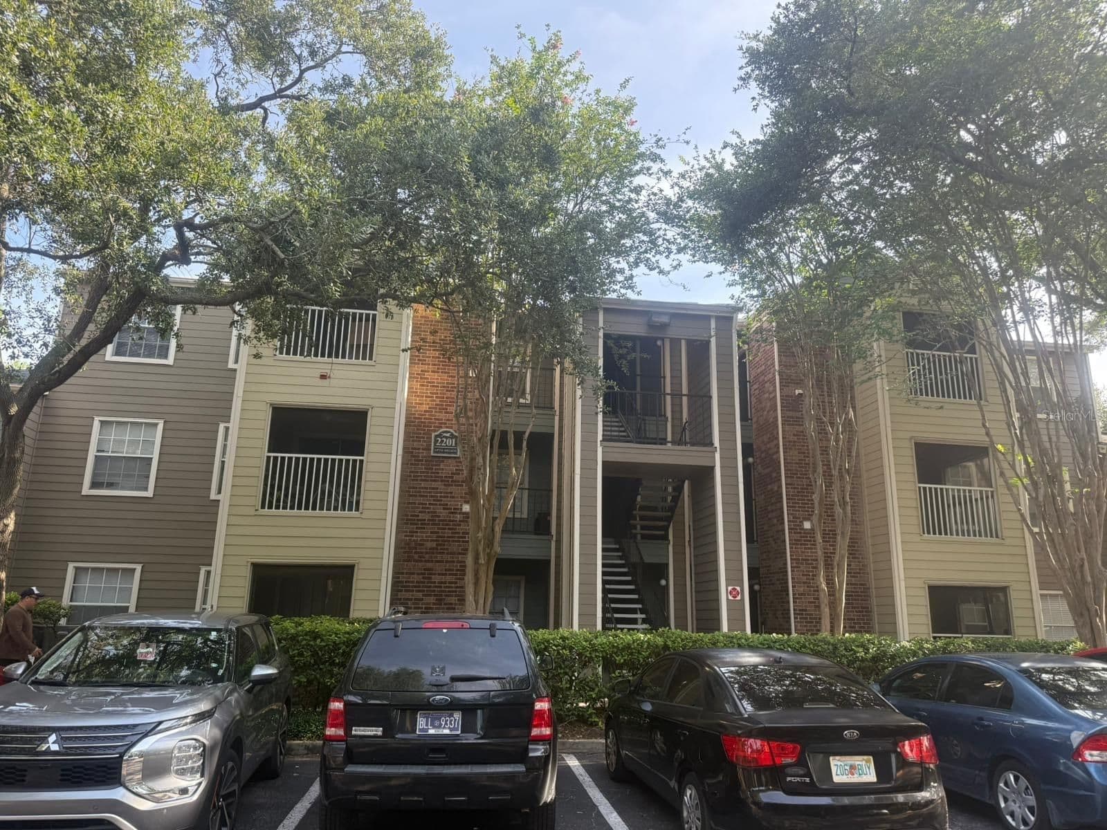 2201 METROPOLITAN, Orlando, FL 32839