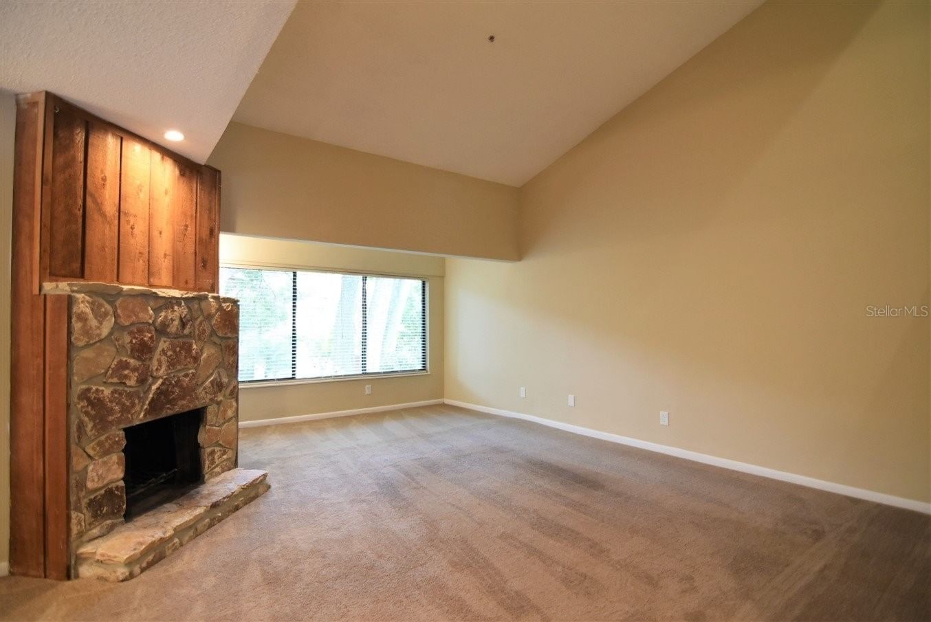 1068 MICHIGAN 4