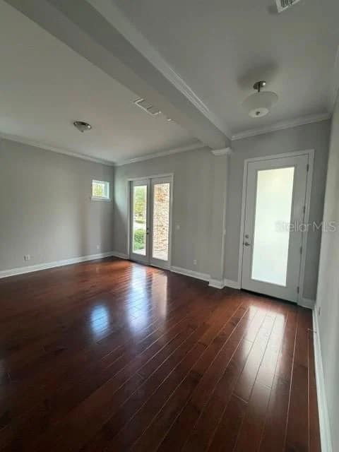 8001 NEMOURS 3