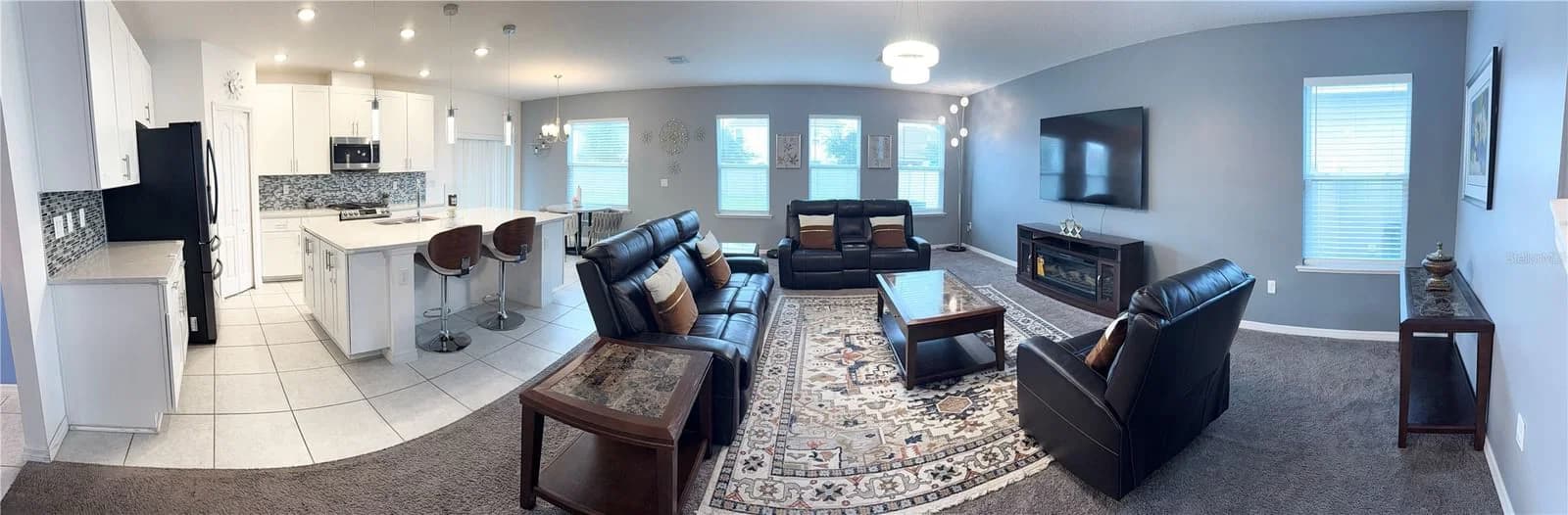 1150 OAK BLUFF 5