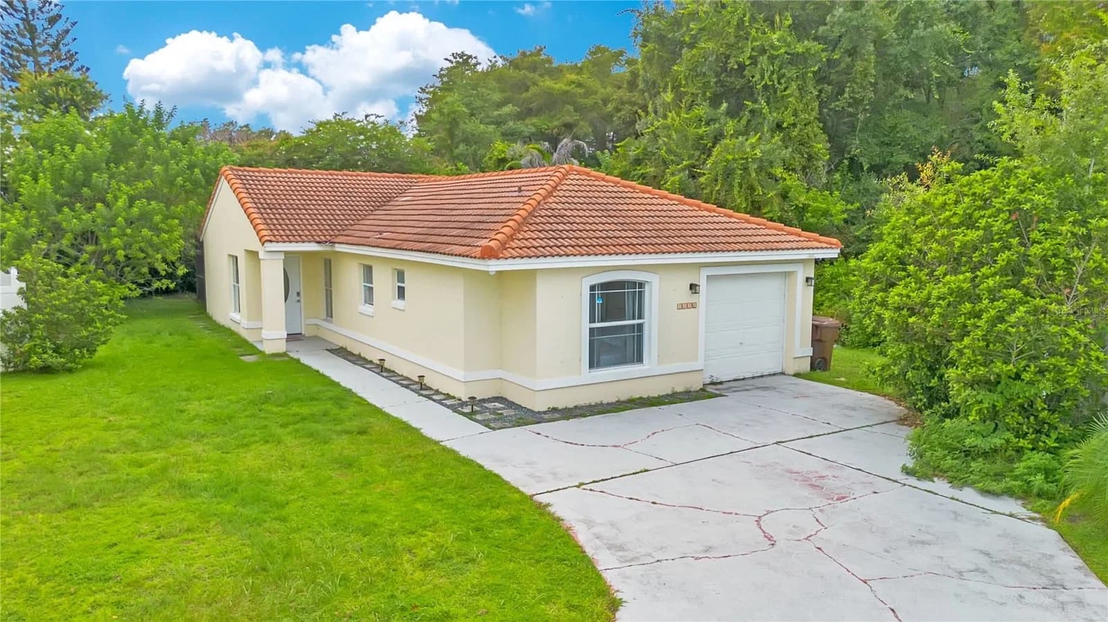 2346 CORDOVA, Kissimmee, FL 34743