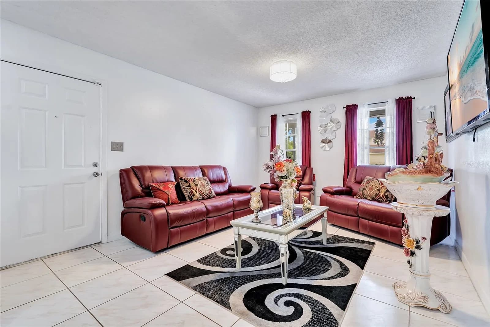 9824 SURREY RIDGE 3