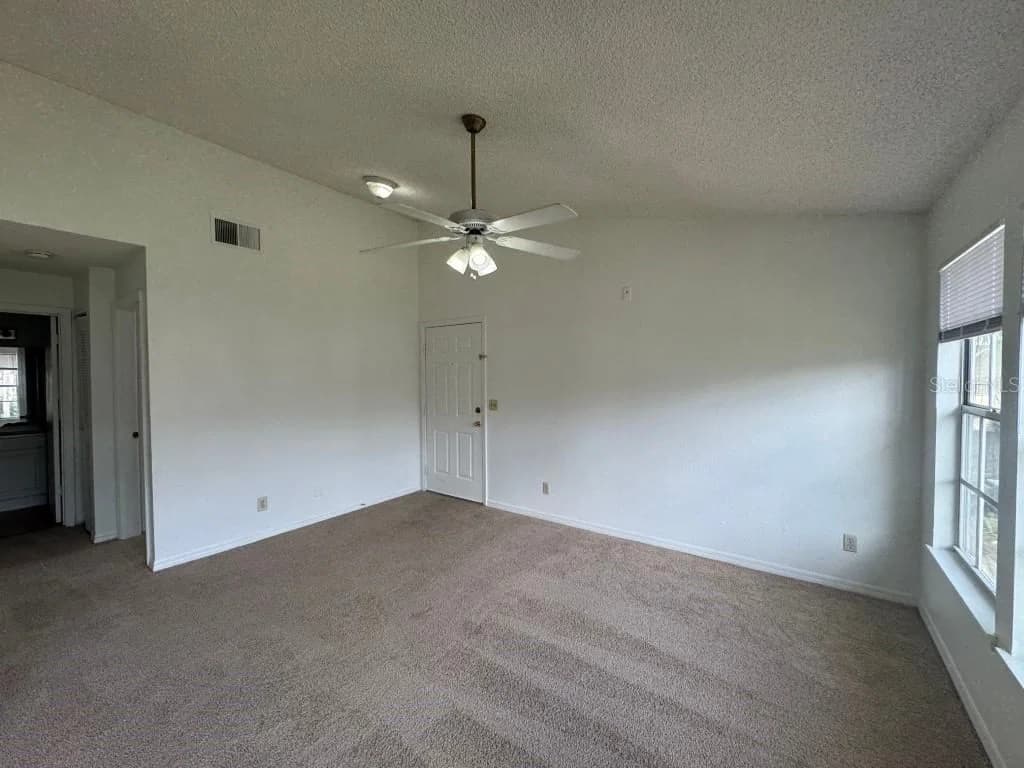 1057 HIAWASSEE 4
