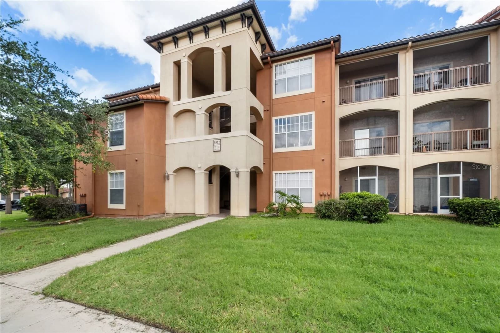 5512 METROWEST, Orlando, FL 32811