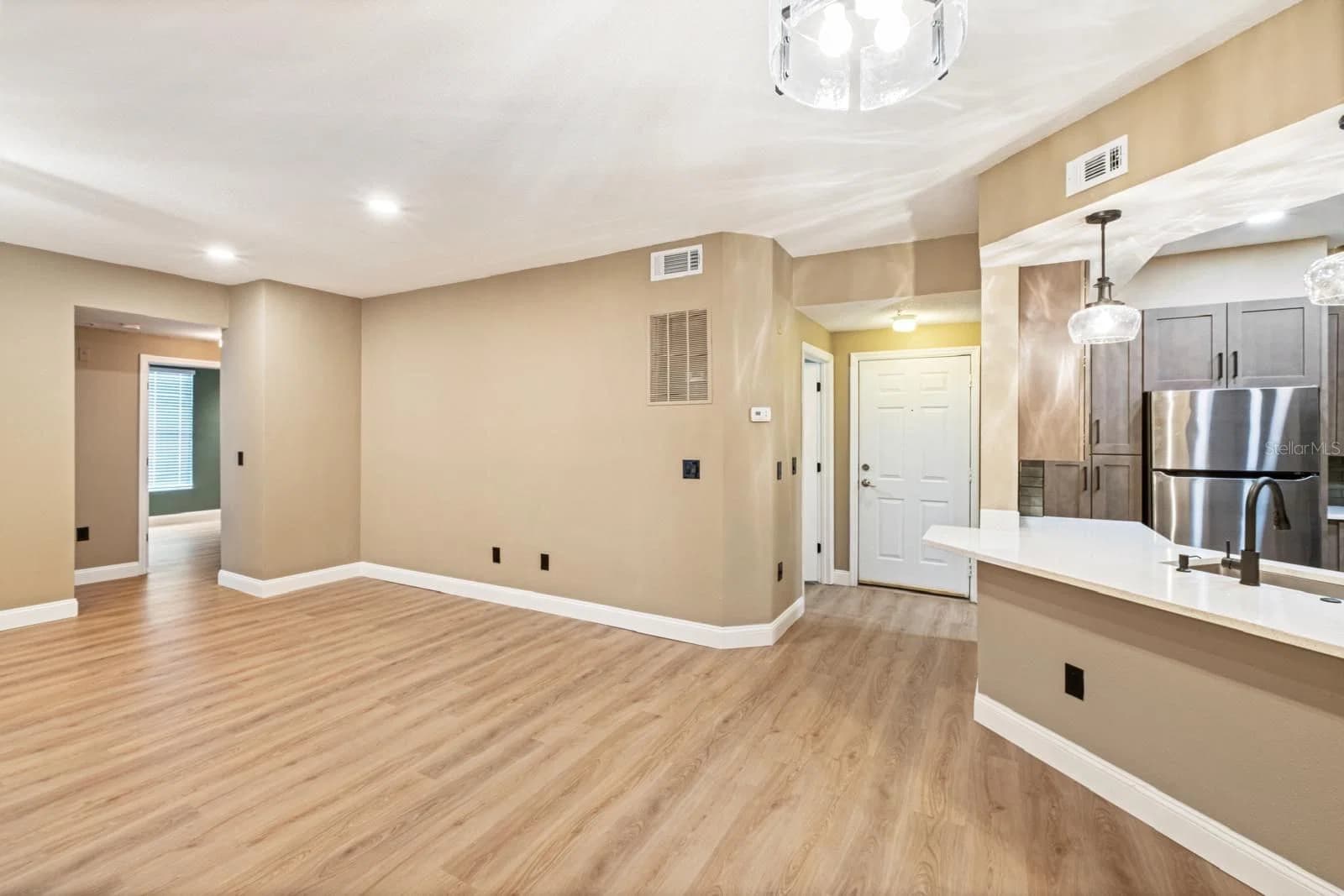 5512 METROWEST 2