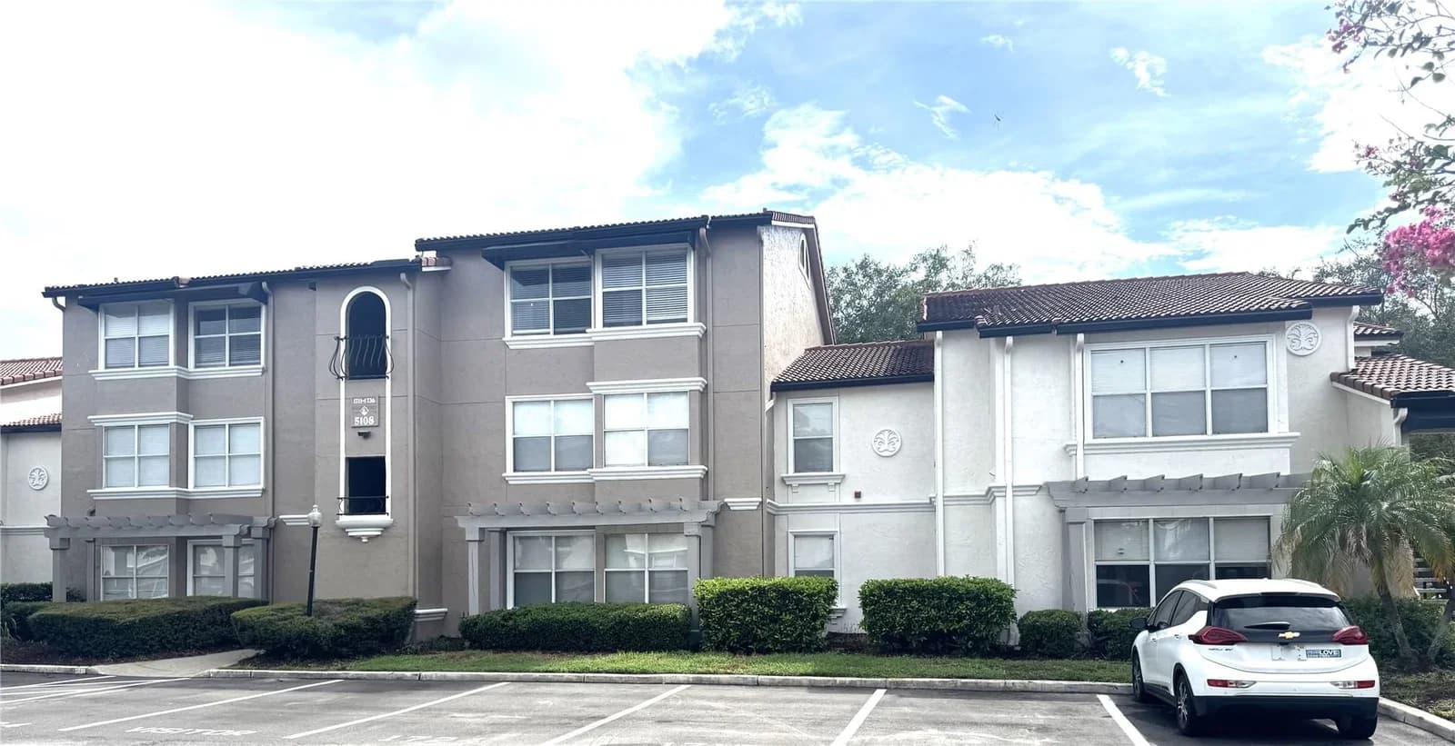 5108 CONROY, Orlando, FL 32811