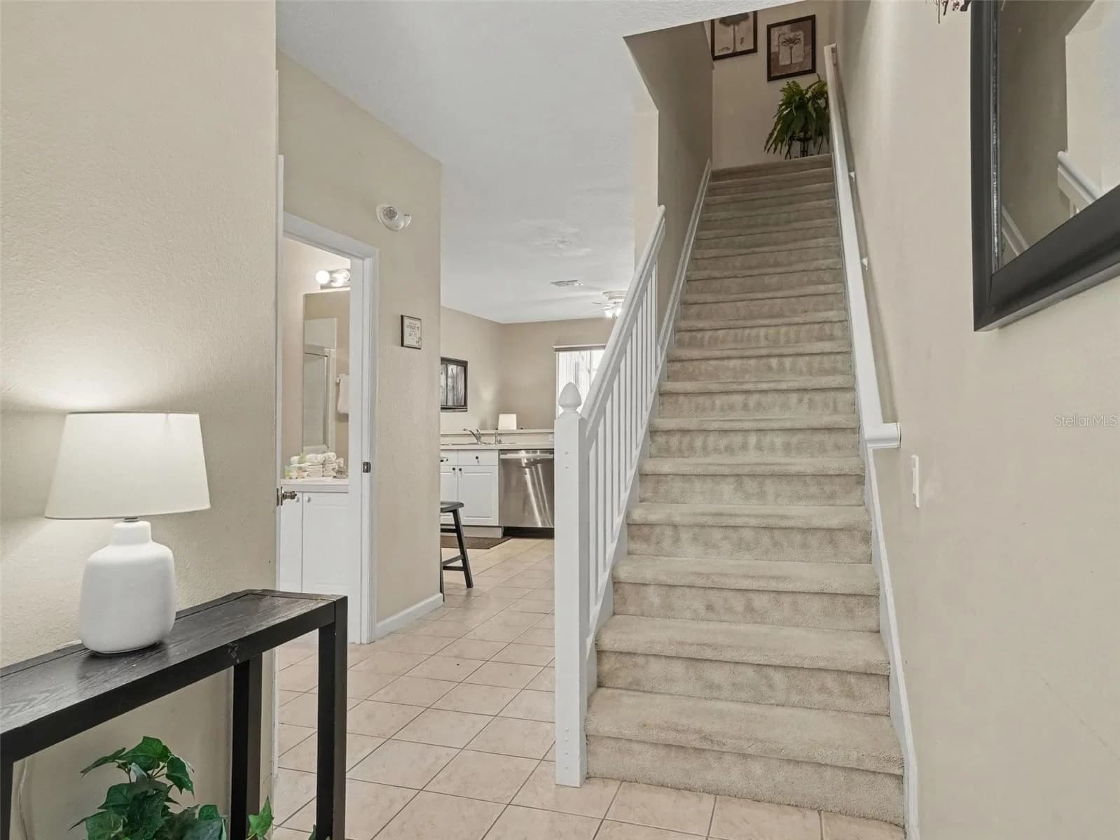 2326 SILVER PALM DR 2