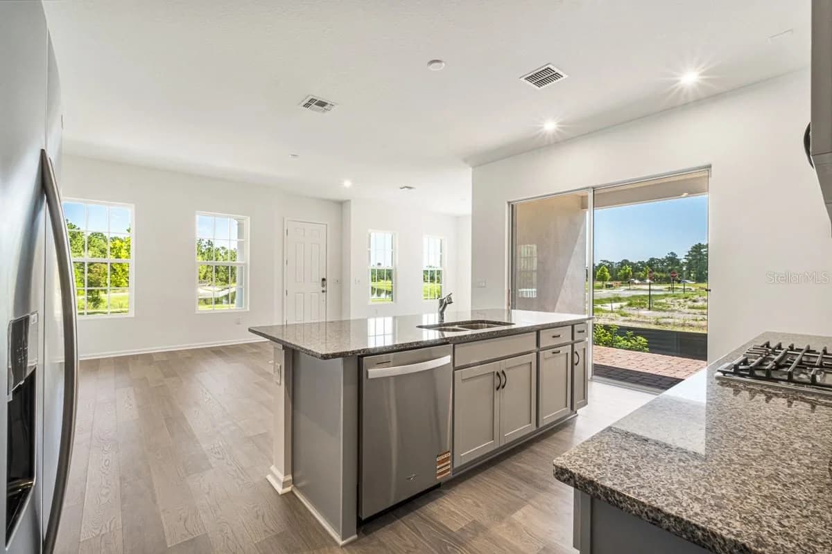 1833 HEADLAND 5