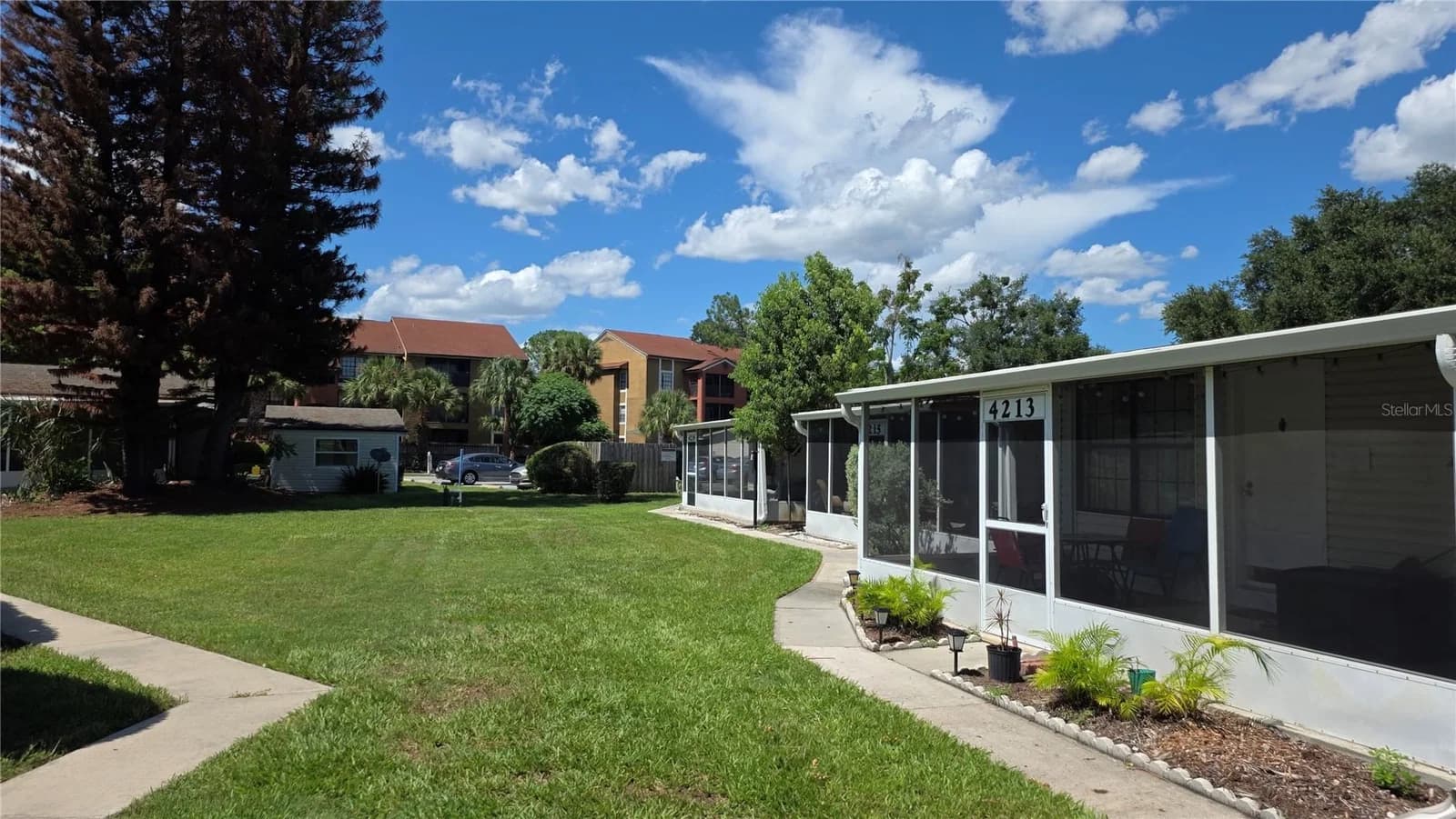 4213 MICHIGAN 4