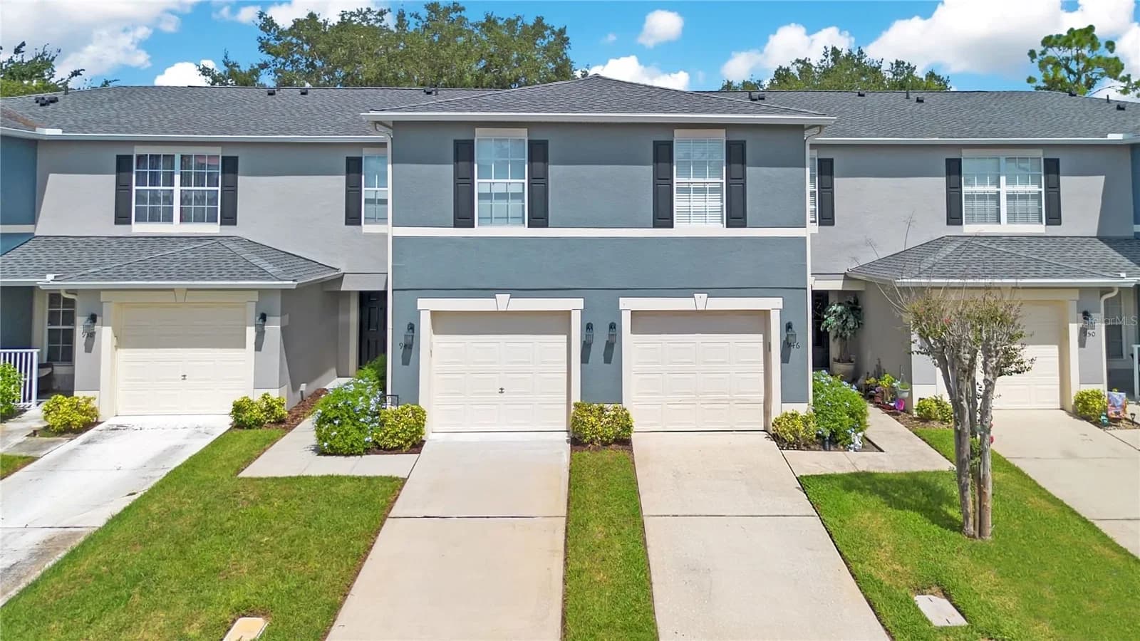 942 COQUINA ROCK 4