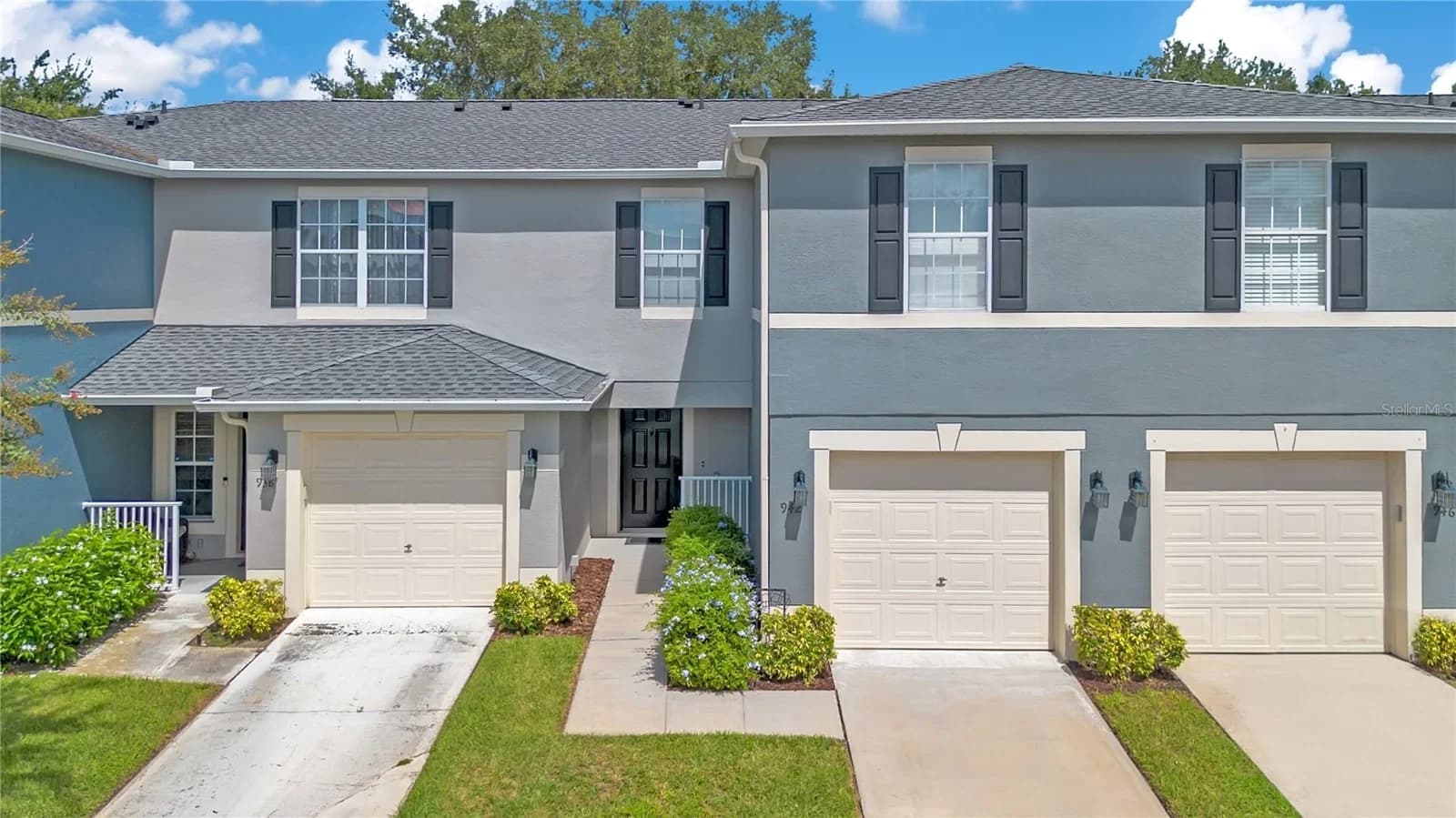 942 COQUINA ROCK 5