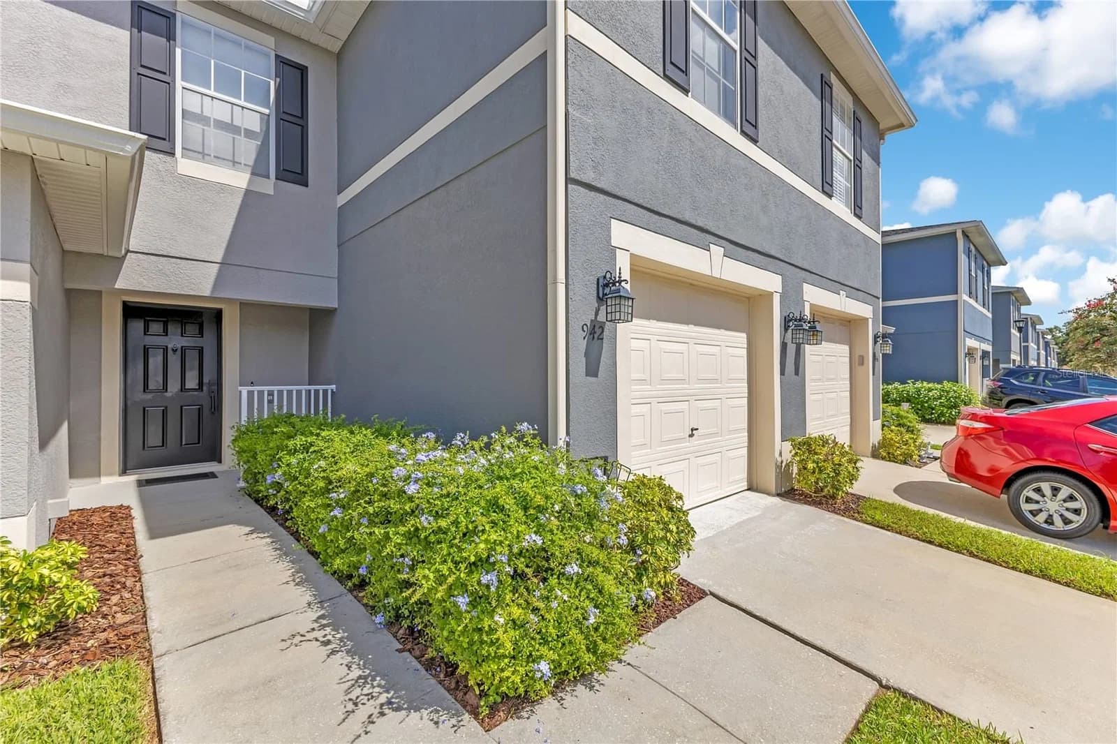 942 COQUINA ROCK 2