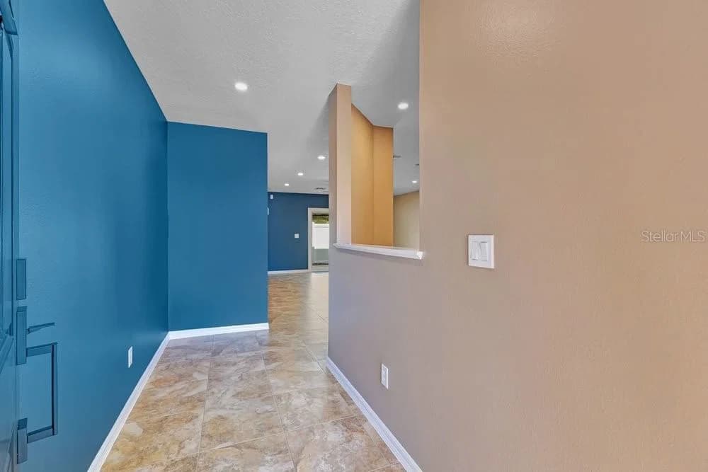 942 COQUINA ROCK Street, Orlando, FL 32828 3