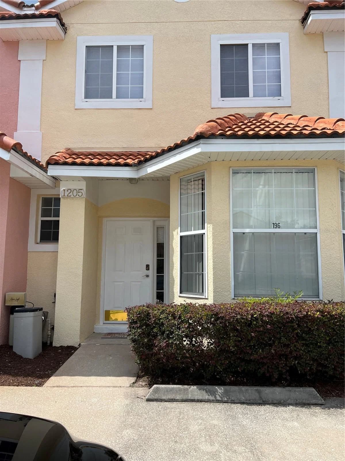 1205 BEACH 2