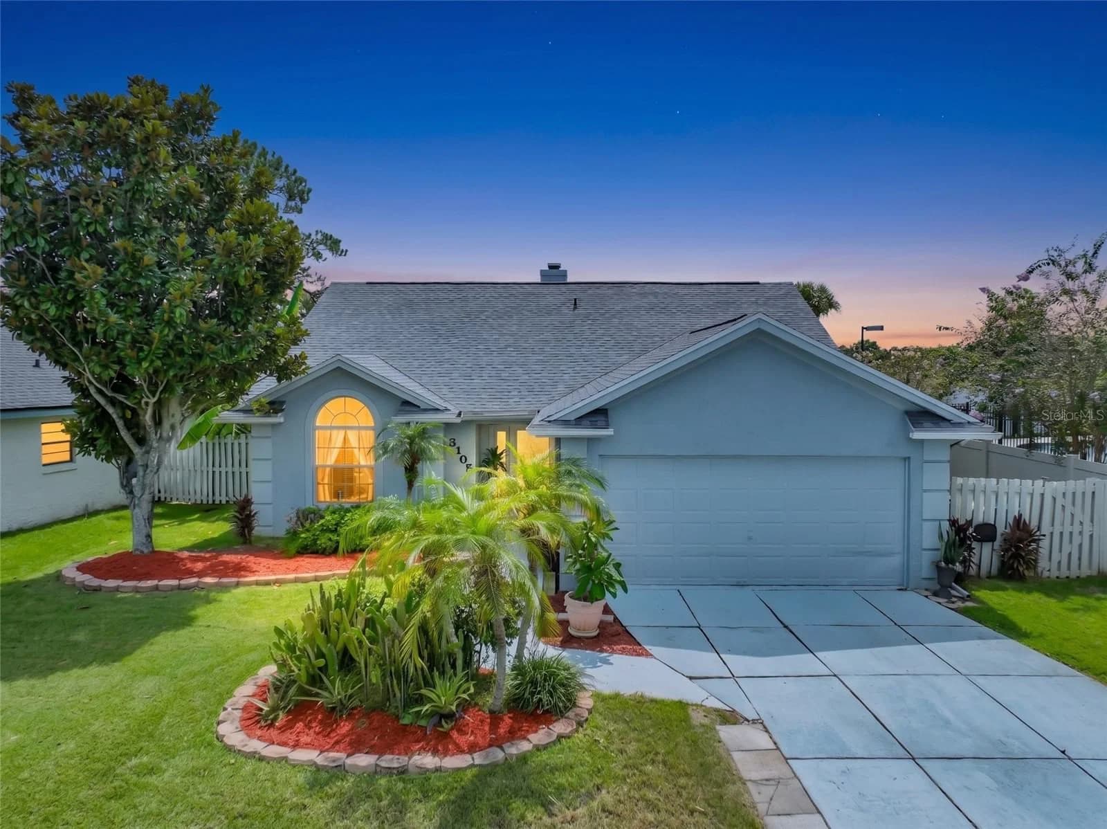 2405 SETTLERS, Orlando, FL 32837