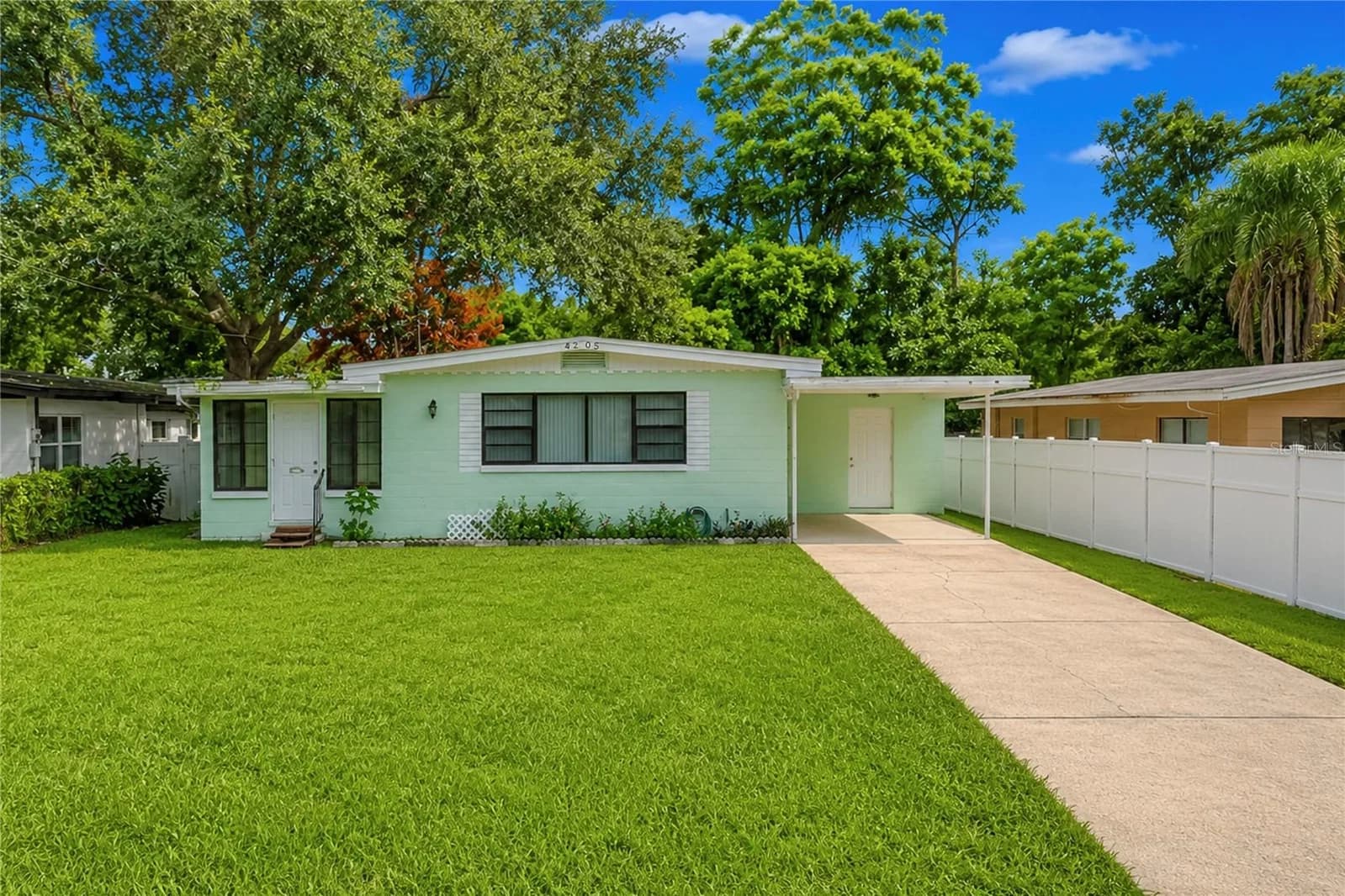 4205 MIZELL, Orlando, FL 32812