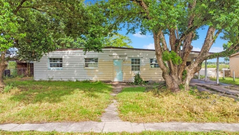 1502 EGAN, Orlando, FL 32822