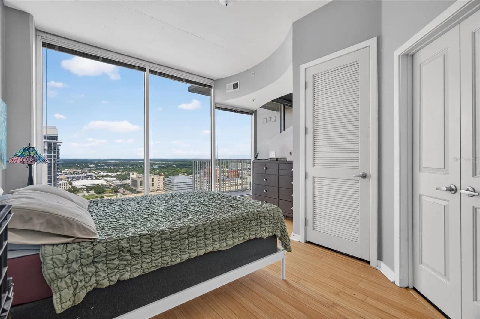 155 COURT 4