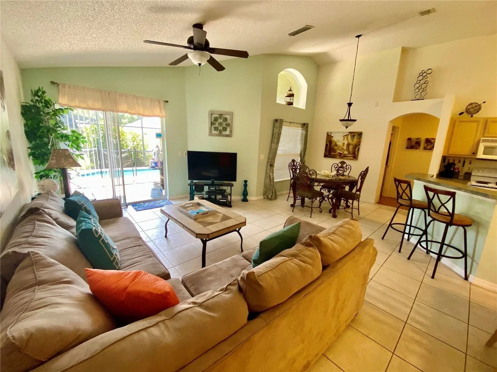 8544 SUNRISE KEY 5