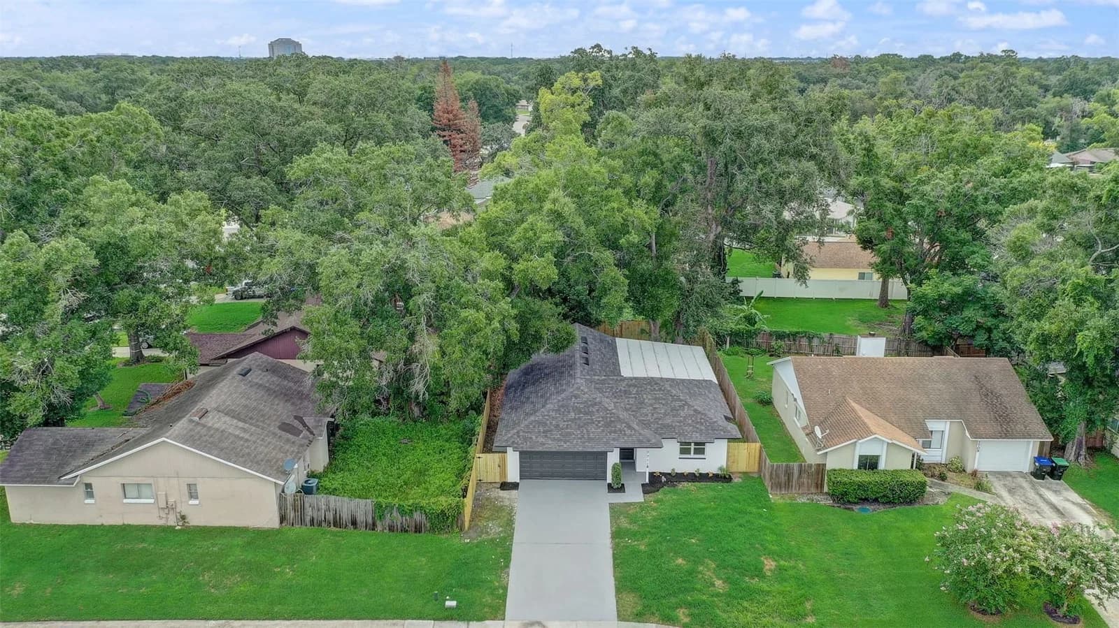 7711 LAKESIDE WOODS 3