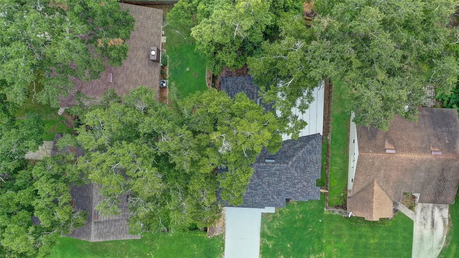 7711 LAKESIDE WOODS 4