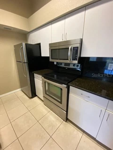 5028 PARK CENTRAL 2