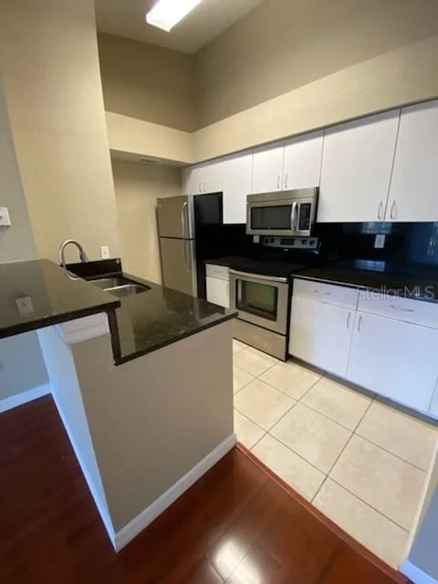 5028 PARK CENTRAL 3