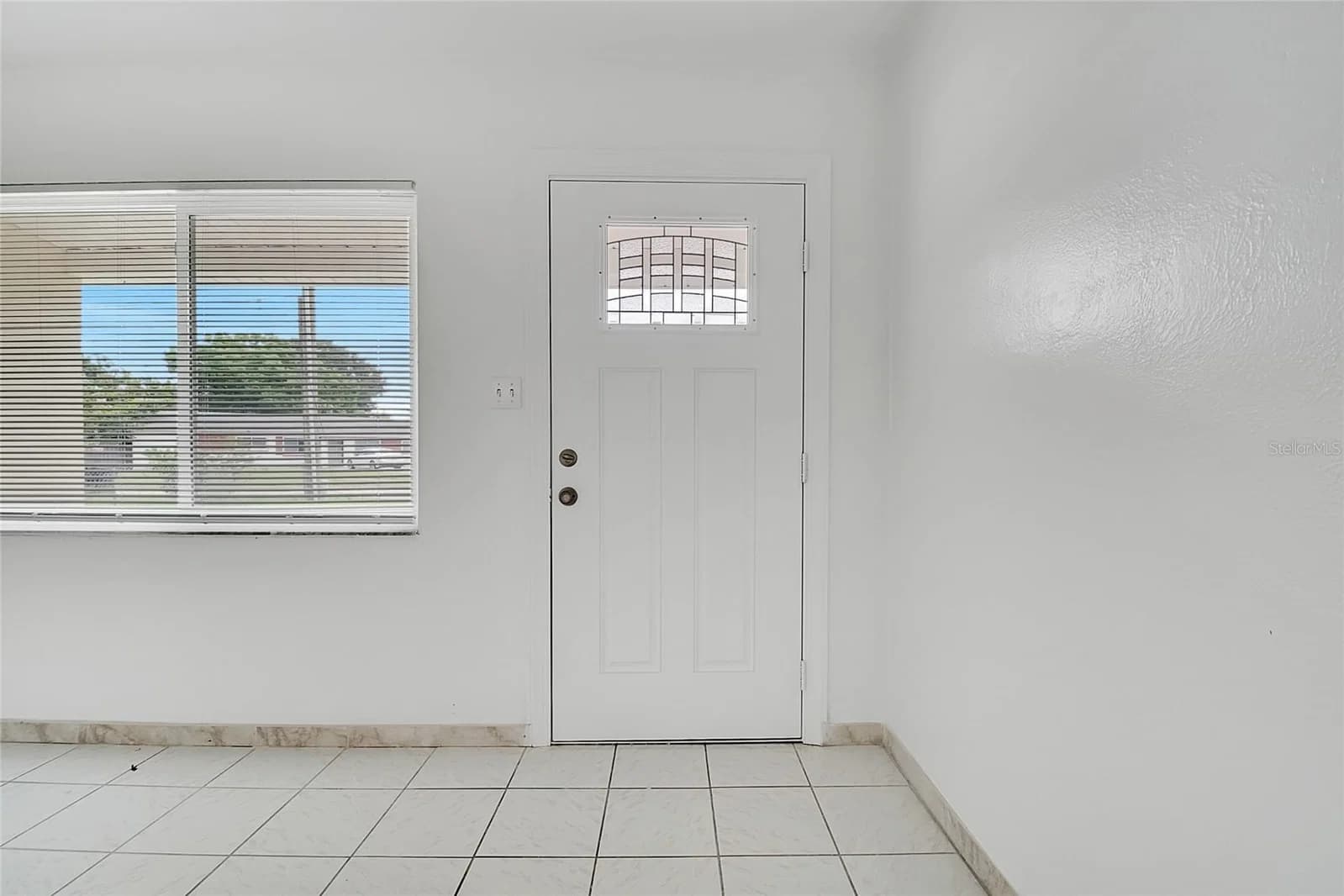 1040 SAN LUIS 5