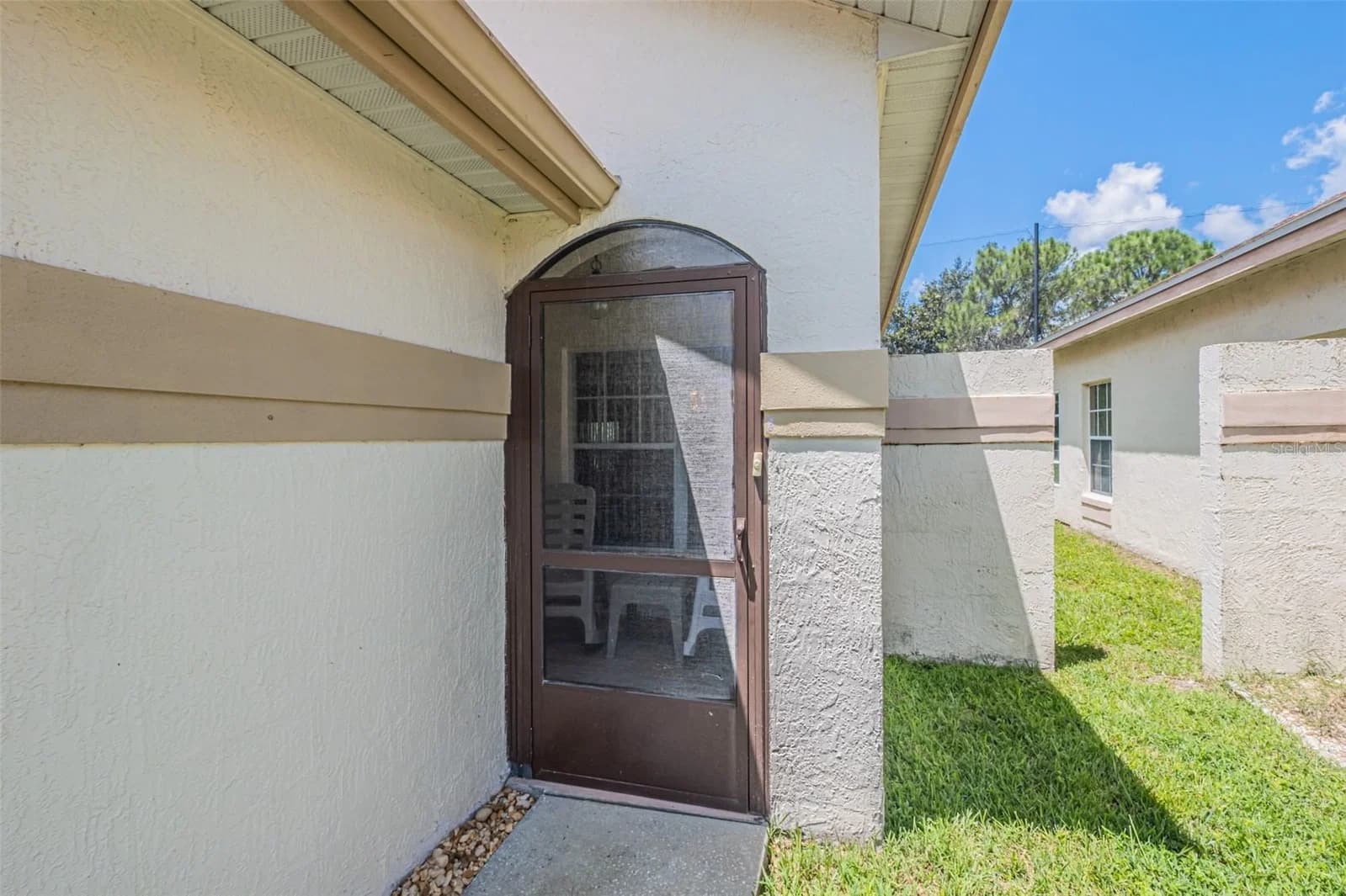 11624 PEACH GROVE 5