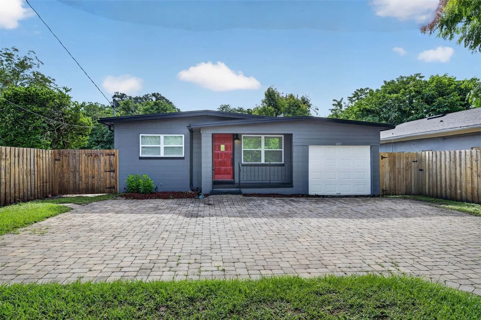1317 CLOVERLAWN, Orlando, FL 32806