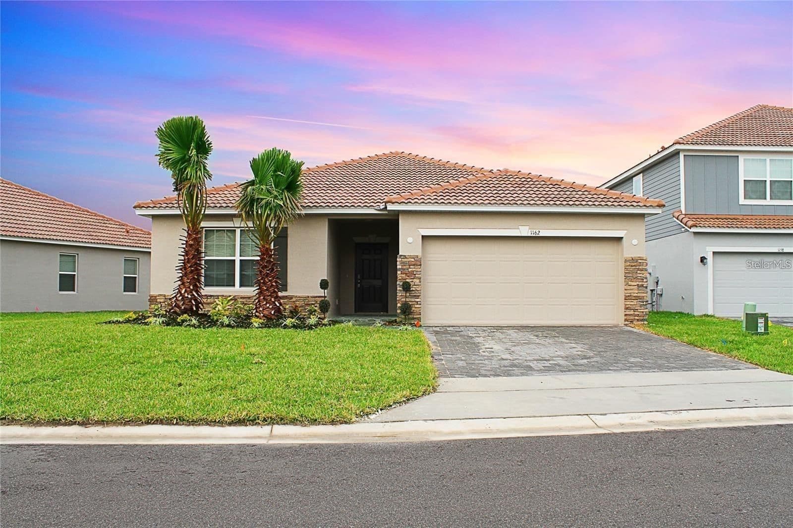 1162 OAK BLUFF, Davenport, FL 33837