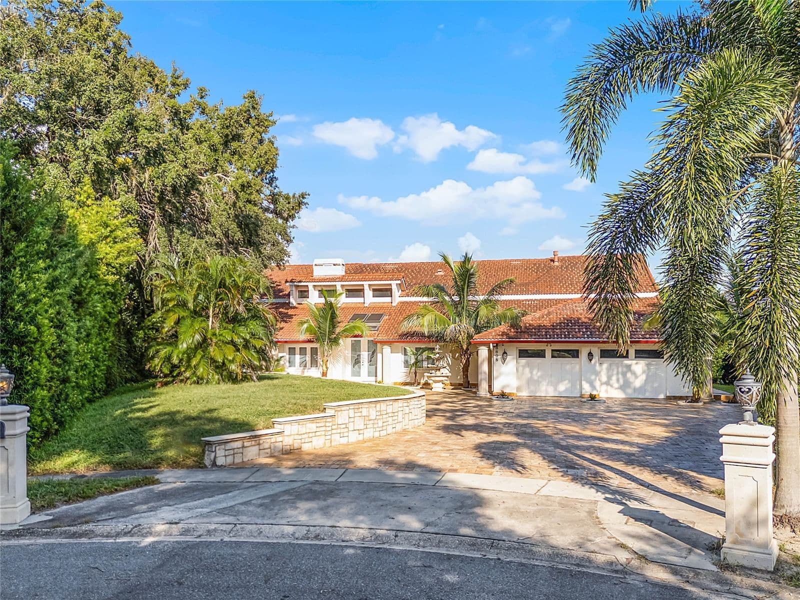 8605 BAY SHORE 4
