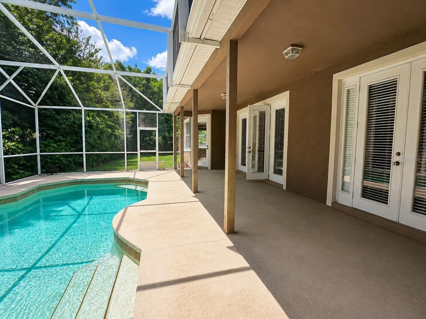 8650 TARA OAKS 2