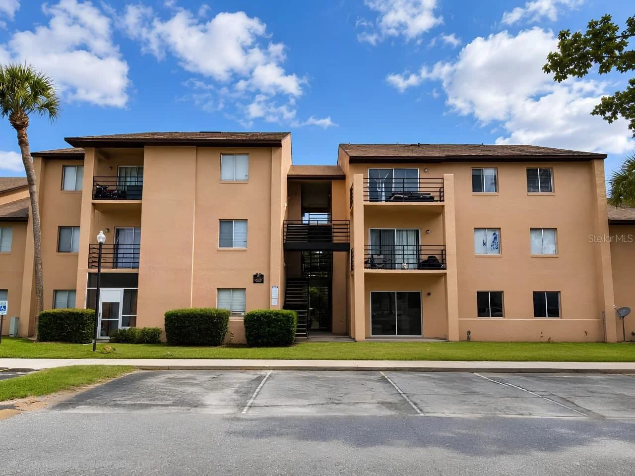 5214 VIA HACIENDA, Orlando, FL 32839