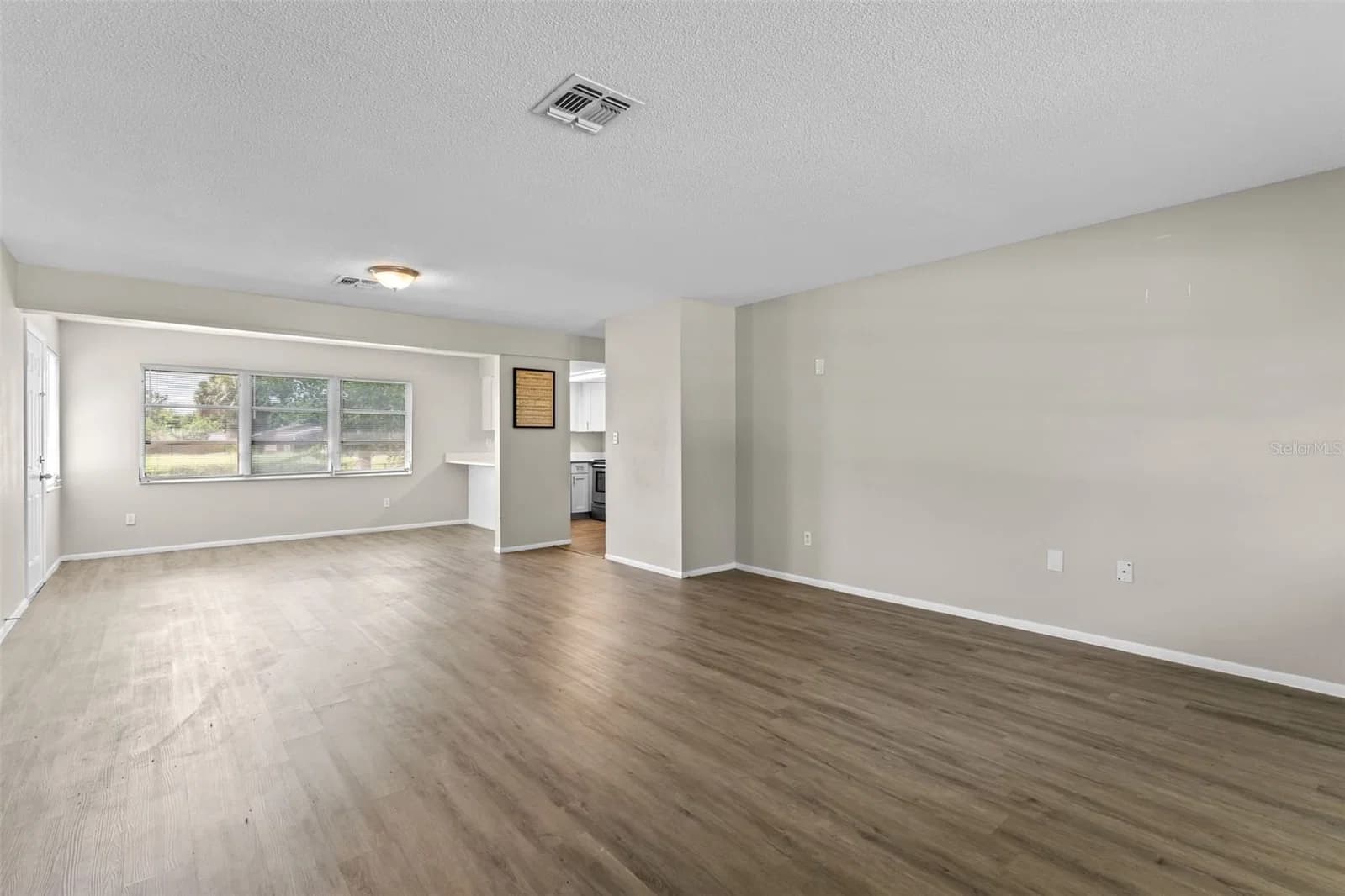 4584 KIRKLAND 4